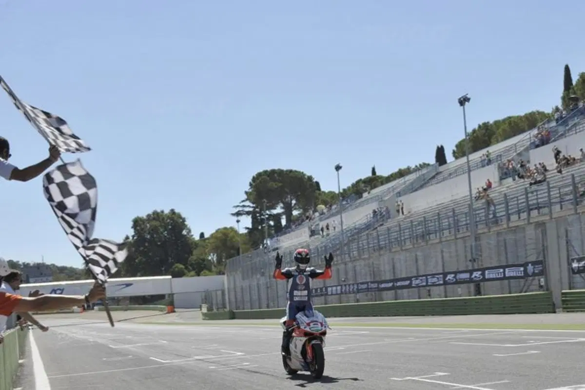 A Vallelunga Petrucci si laurea campione italiano nella Stock 1000 (6)
