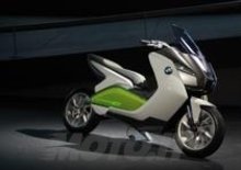 BMW presenta lo scooter Concept e