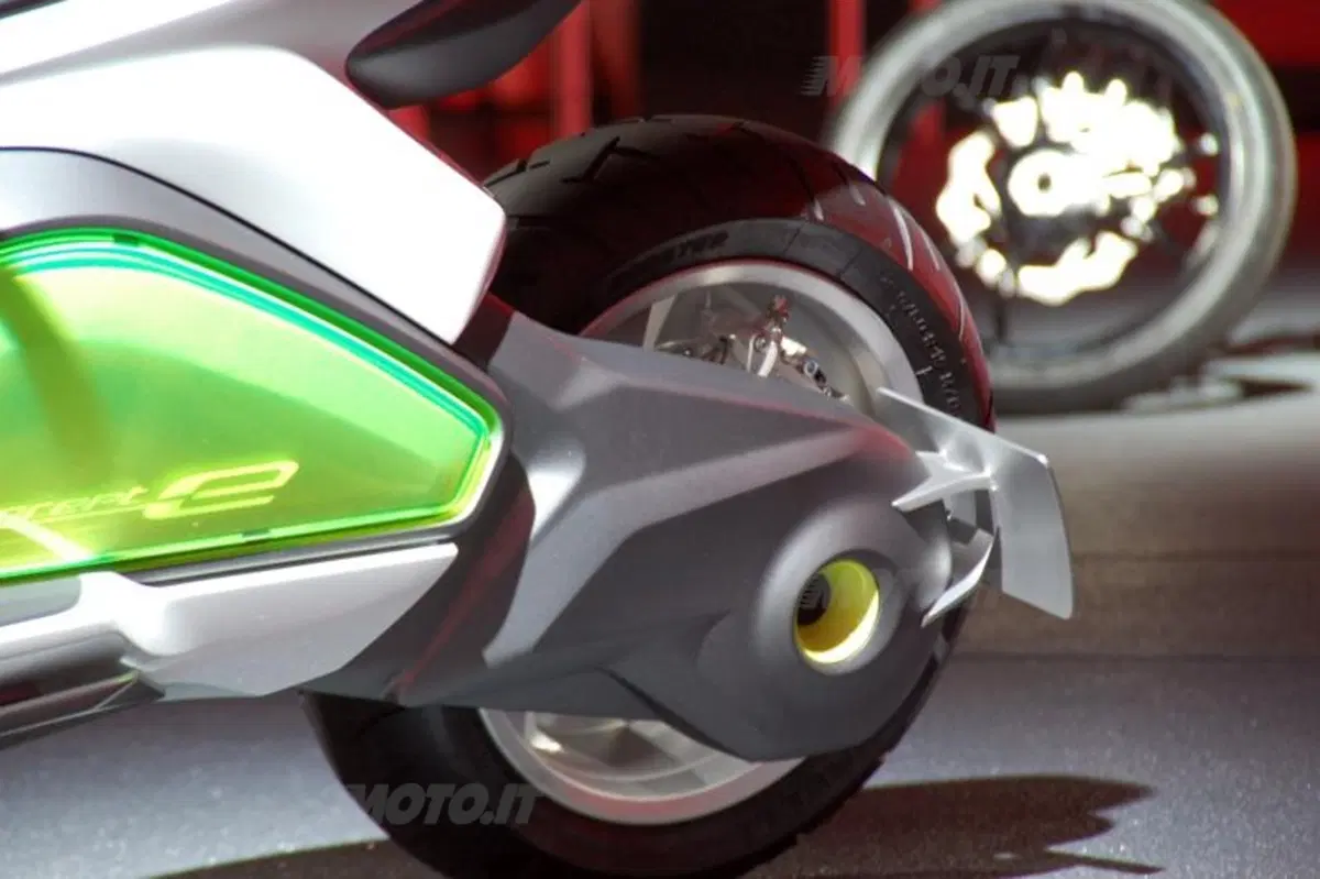 BMW presenta lo scooter Concept e (11)
