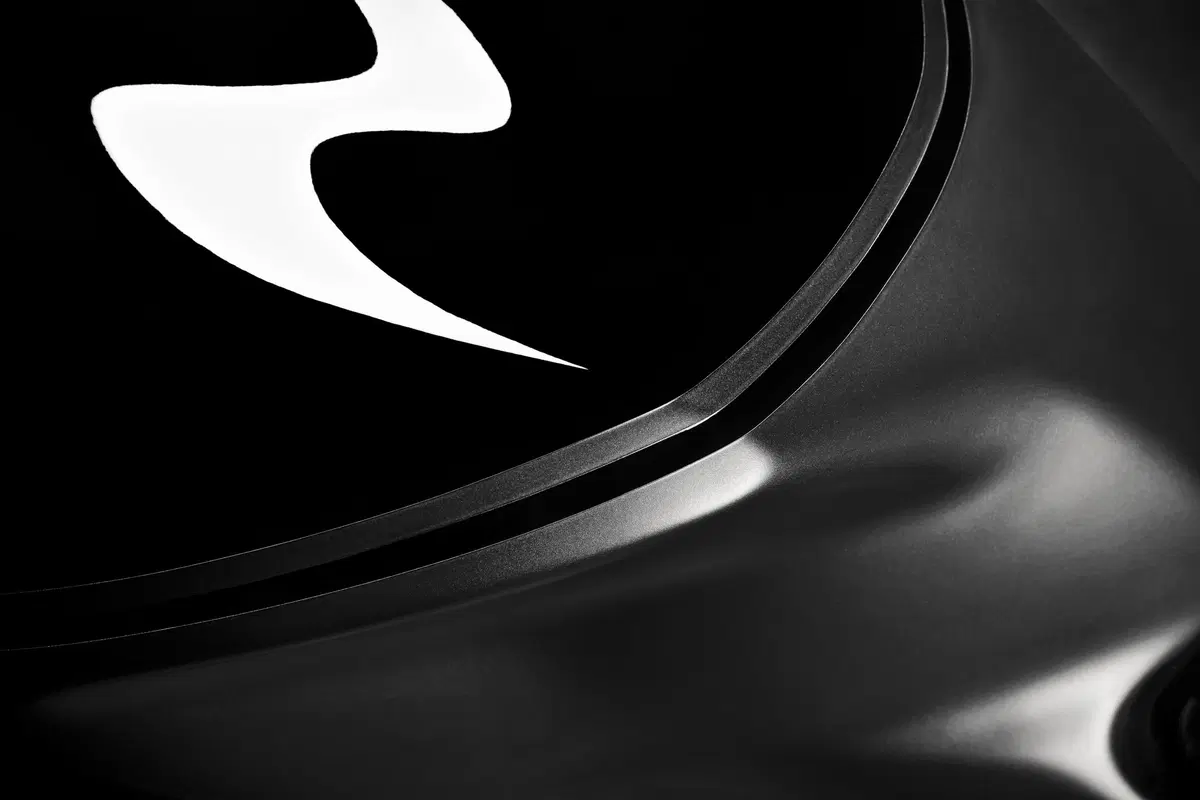 Ducati Monster 1200S: “Black on Black” (e rossa) per il 2020 (39)