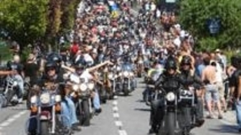 Pi&ugrave; di 100.000 presenze alla European Bike Week