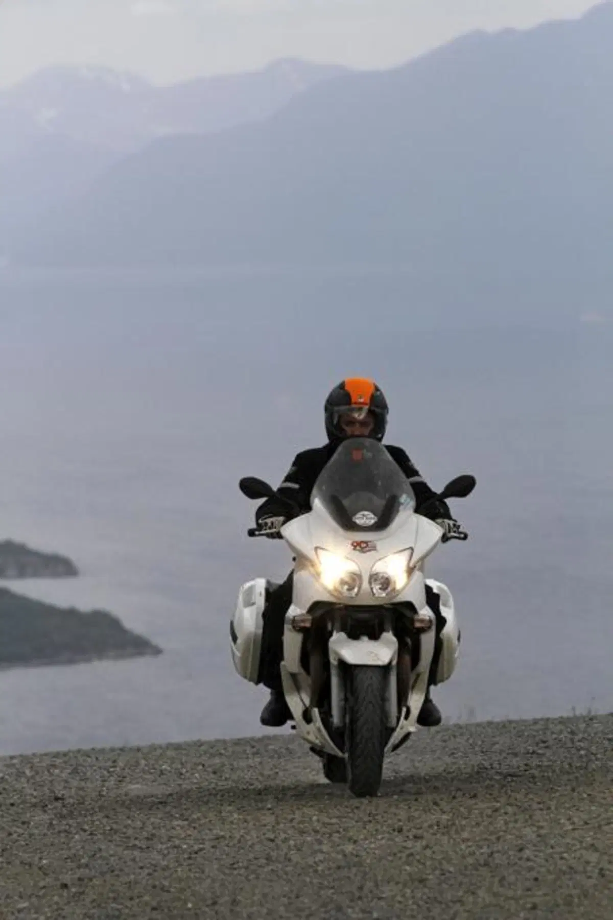 Moto Guzzi. A Capo Nord con le Aquile (2)