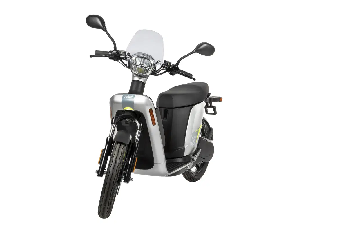 Askoll presenta i nuovi scooter elettrici eS2 ed eS3 EVOlution (4)