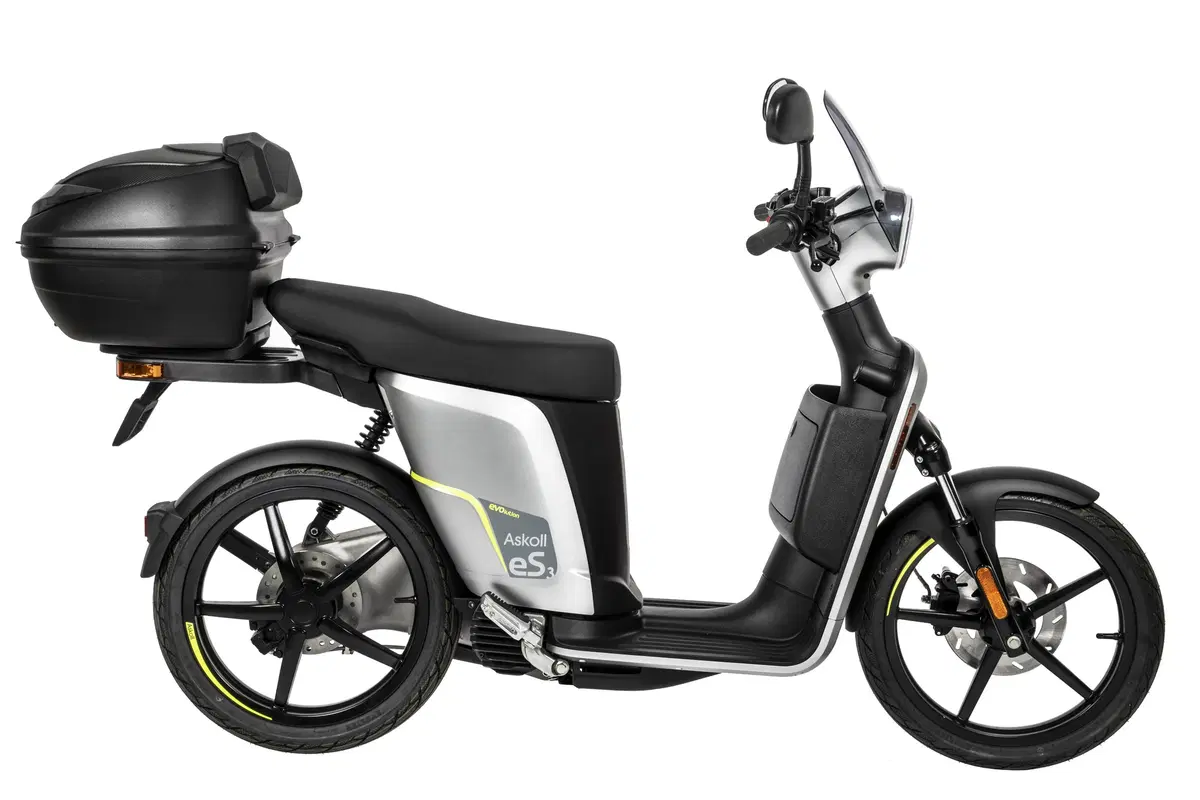 Askoll presenta i nuovi scooter elettrici eS2 ed eS3 EVOlution