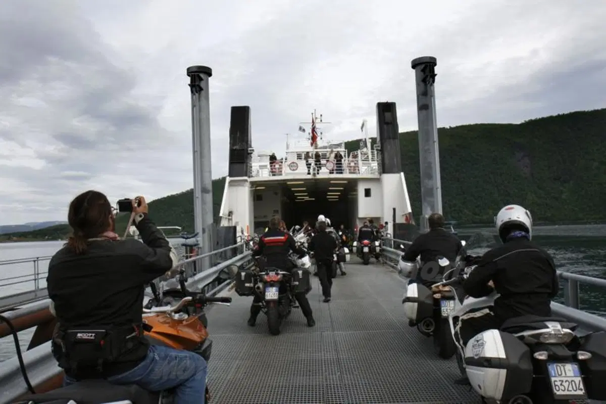 Moto Guzzi. A Capo Nord con le Aquile (19)