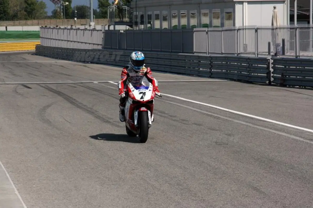 Melandri è ancora il più veloce a Misano nei test SBK (6)