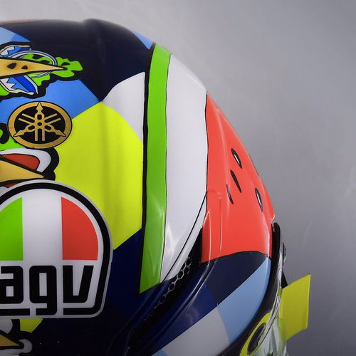 Valentino Rossi: un casco per... mangiarsi Misano (4)