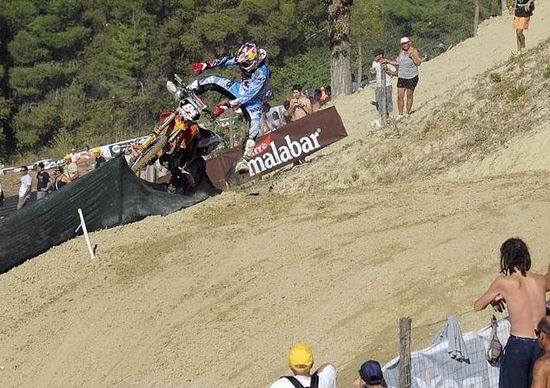 Fotogallery Fermo 2011: la caduta di Herlings