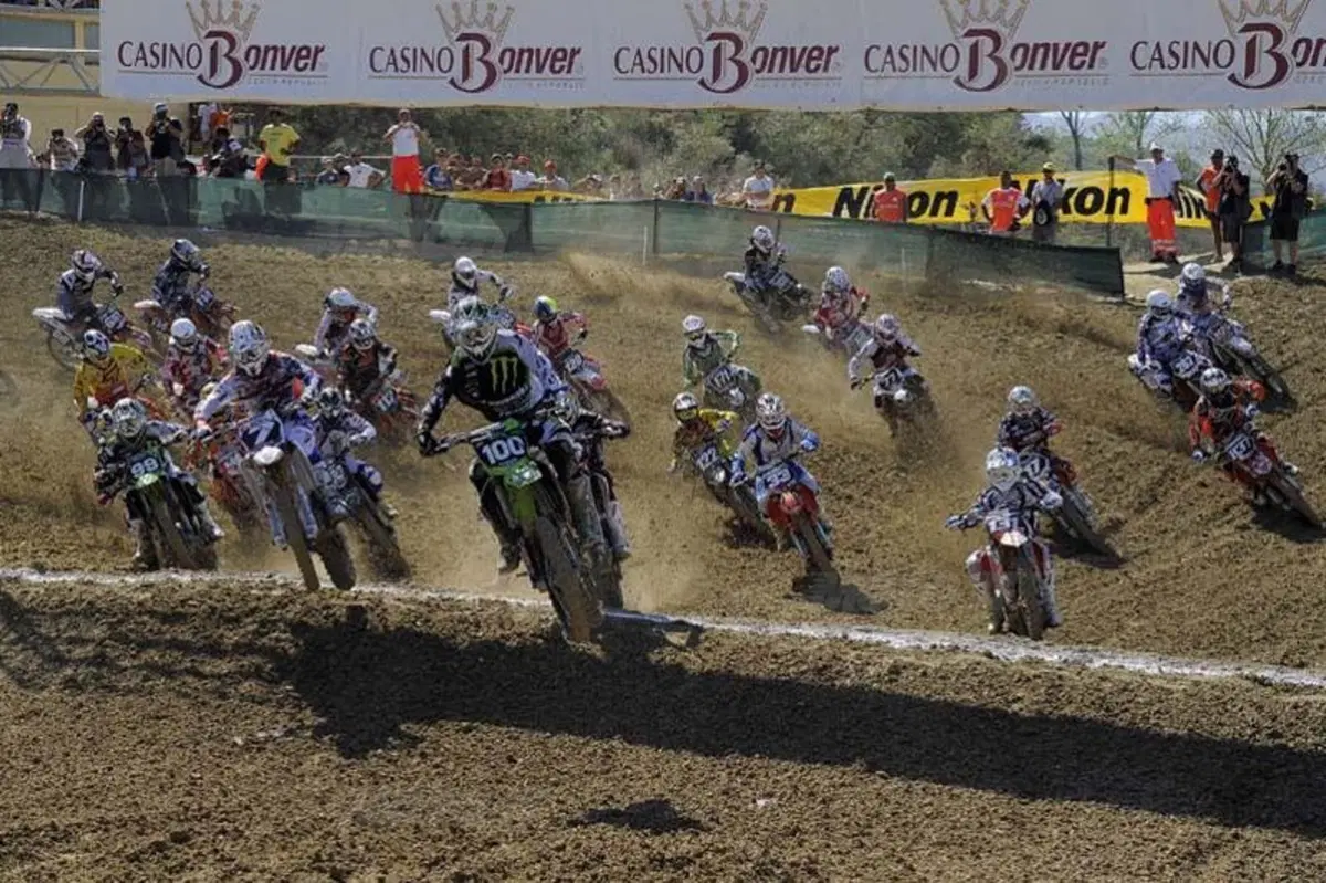 Le foto più spettacolari del GP di Fermo (14)