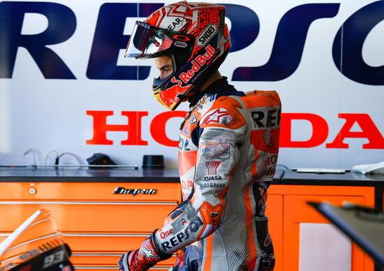 MotoGP, scontro Rossi-Marquez a Misano. Vale: Come in Argentina 2017, Marc: Meglio non sapere la sua intenzione