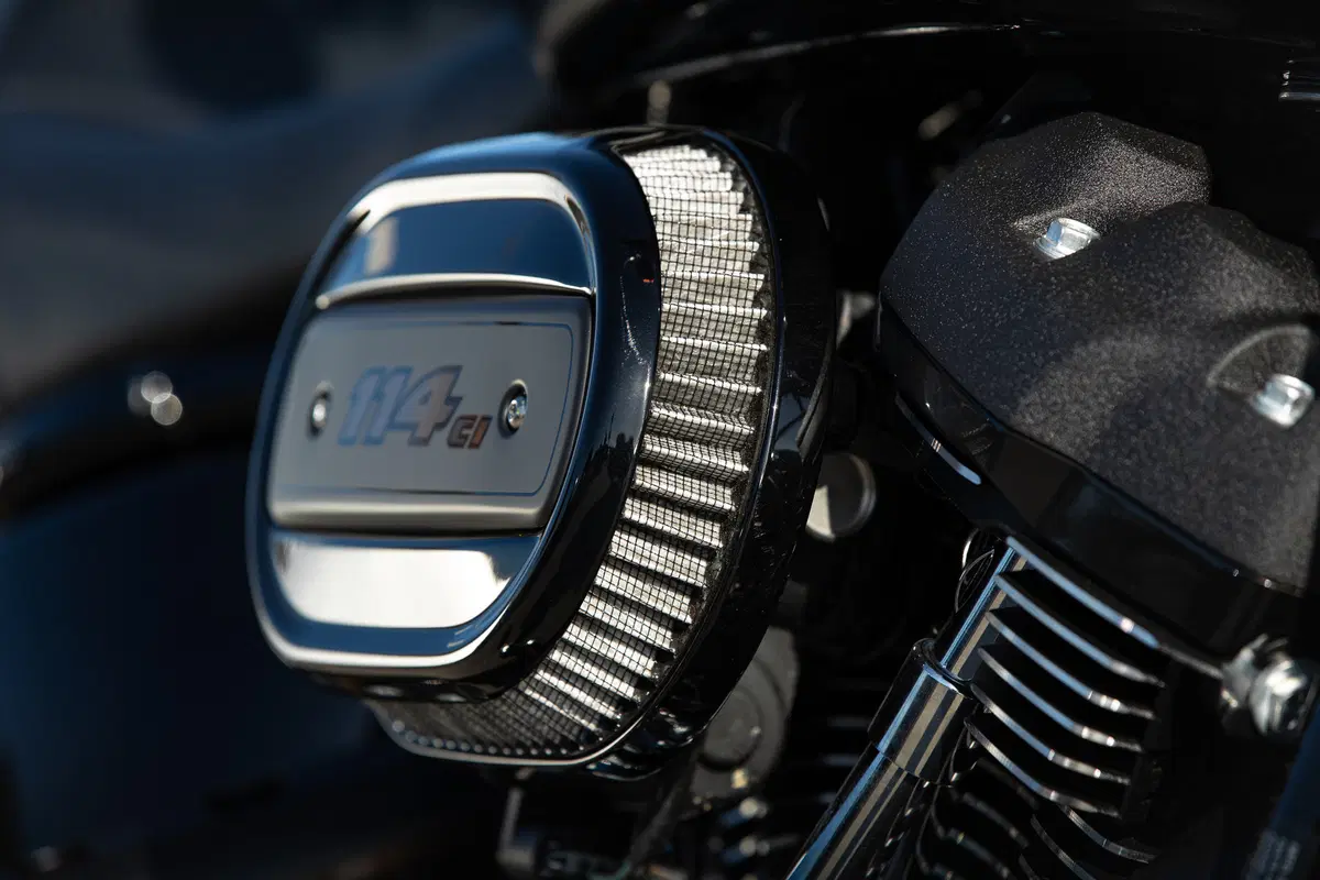 Harley-Davidson Low Rider S, la power cruiser della West Coast (11)