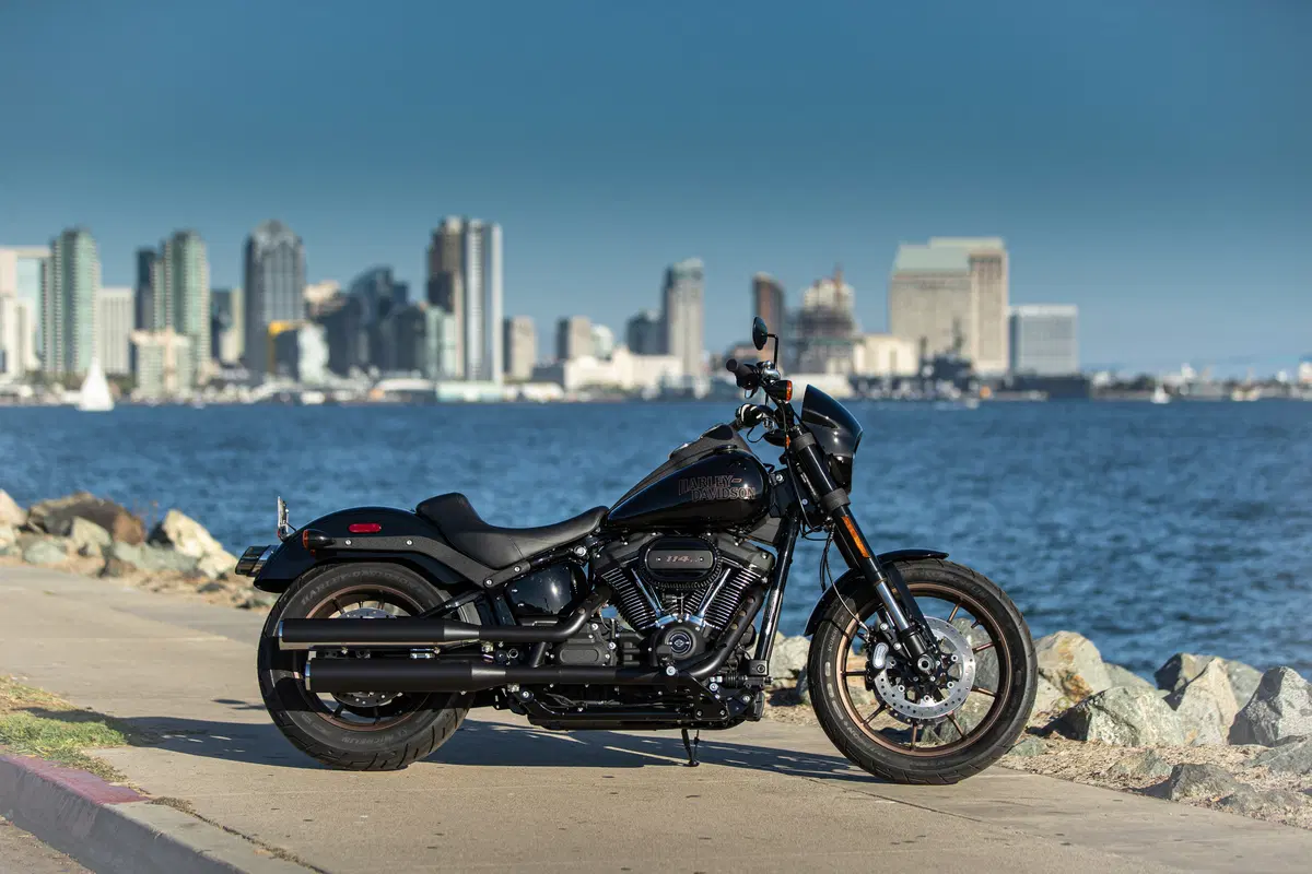Harley-Davidson Low Rider S, la power cruiser della West Coast (12)