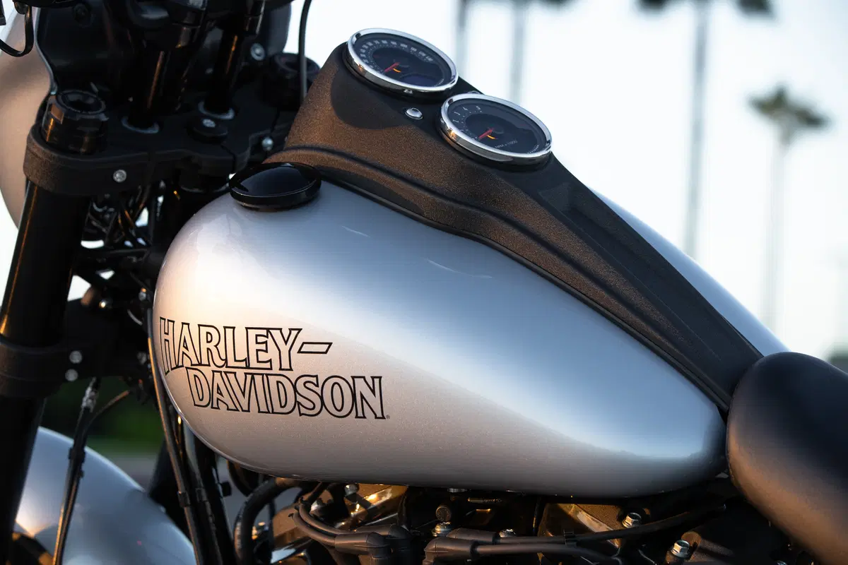 Harley-Davidson Low Rider S, la power cruiser della West Coast (25)