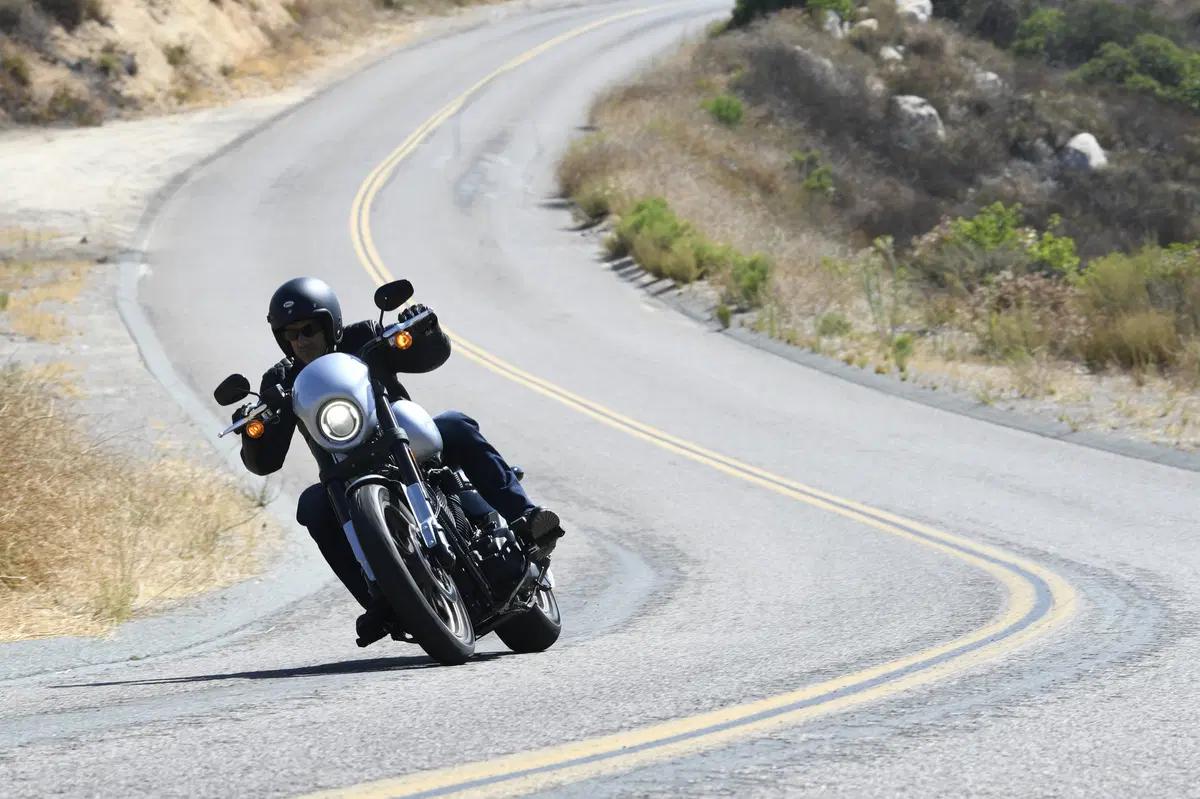 Harley-Davidson Low Rider S, la power cruiser della West Coast (11)