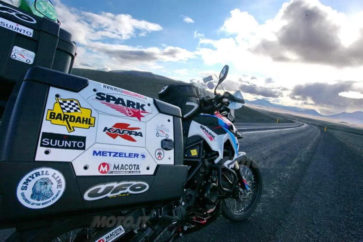 Planet Explorer Iceland: in moto in Islanda live tour (4)