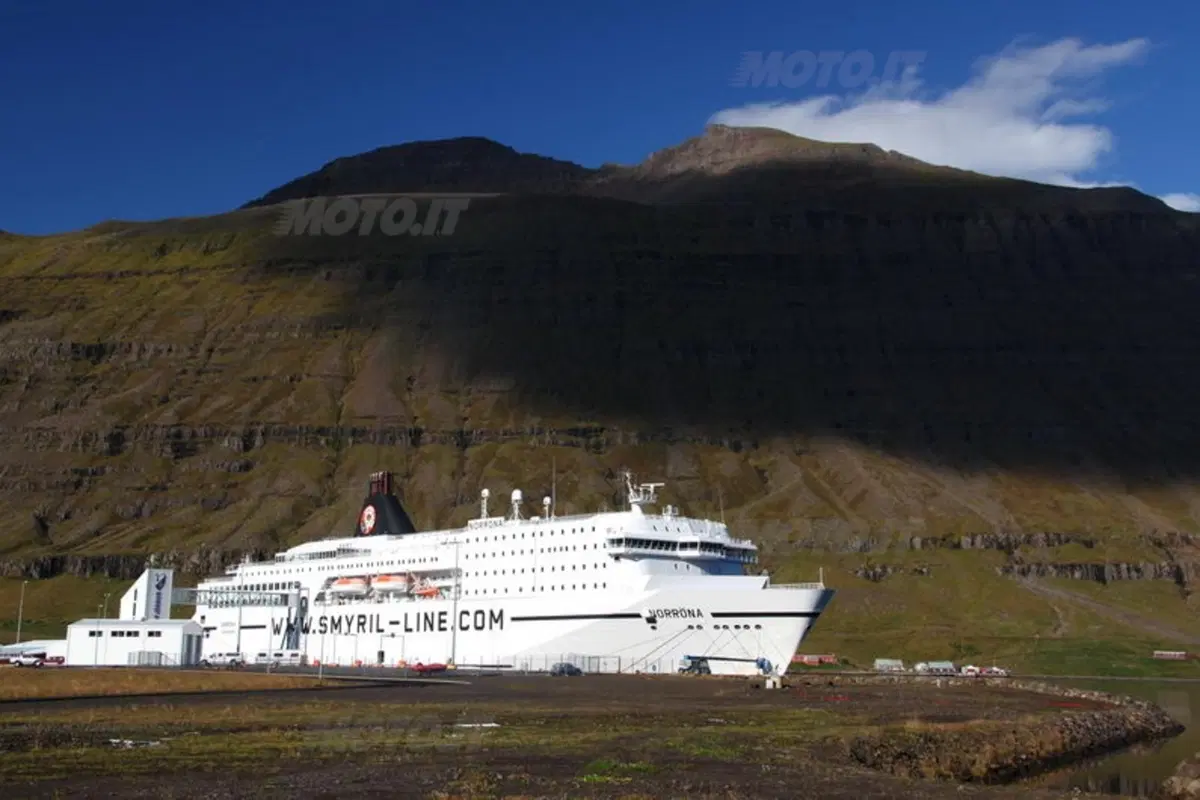 Planet Explorer Iceland: in moto in Islanda live tour (15)