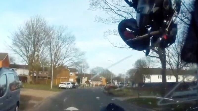 Ubriaco in moto, il video di sensibilizzazione della Polizia inglese