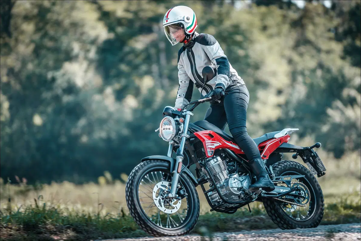 Rieju Tango 125. Vuoi ballare con me? (10)