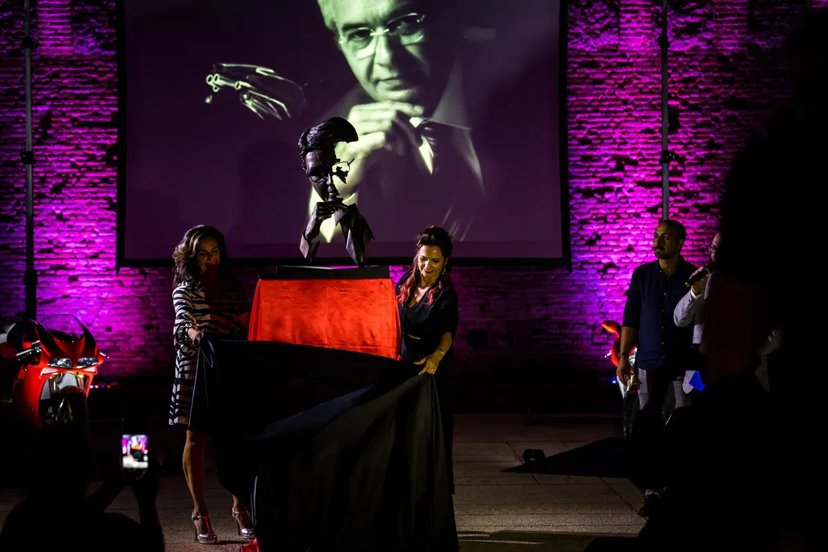 A Rimini il monumento dedicato a Massimo Tamburini (17)