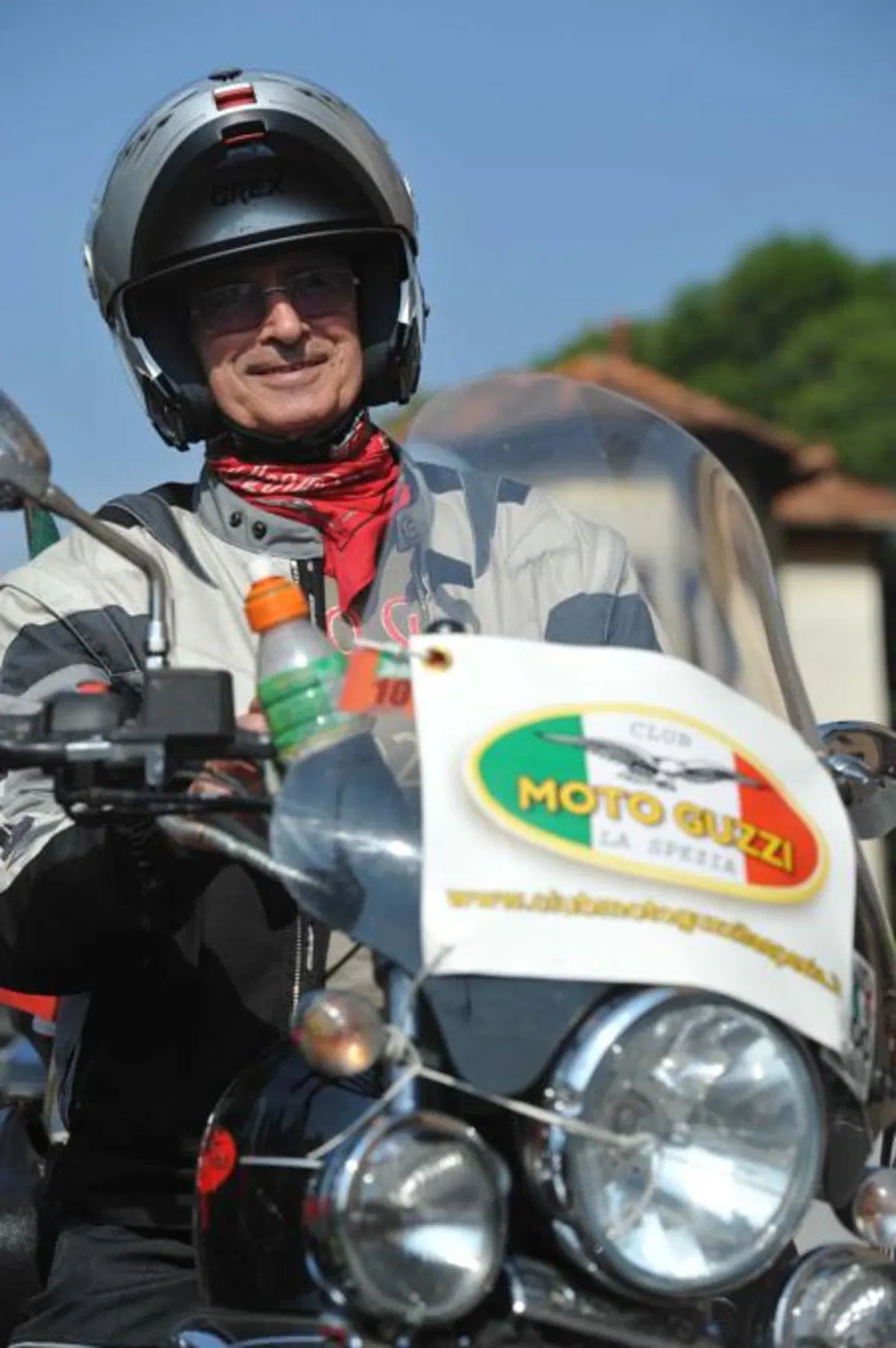 GMG 2011: oltre 20.000 a Mandello per festeggiare i 90 anni Moto Guzzi (2)