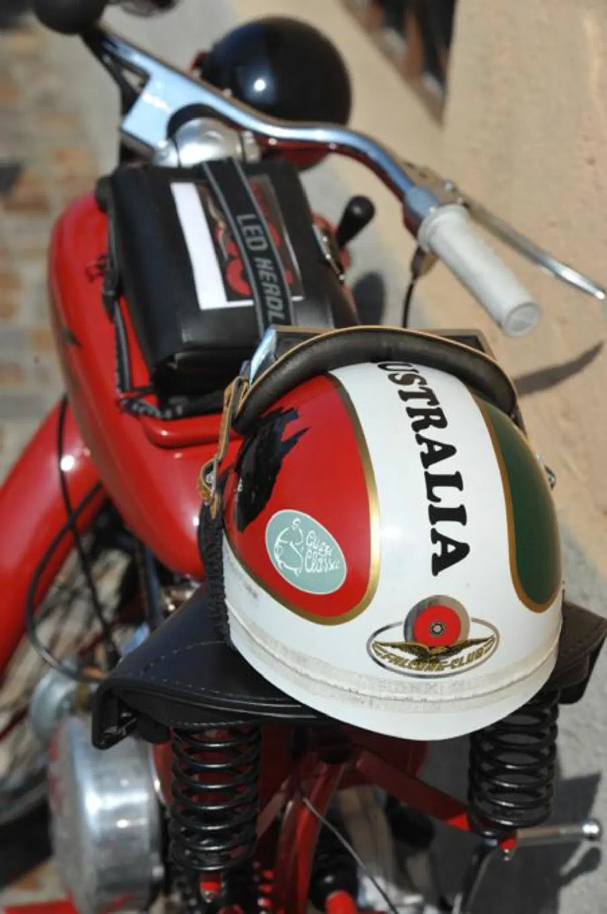 GMG 2011: oltre 20.000 a Mandello per festeggiare i 90 anni Moto Guzzi (3)