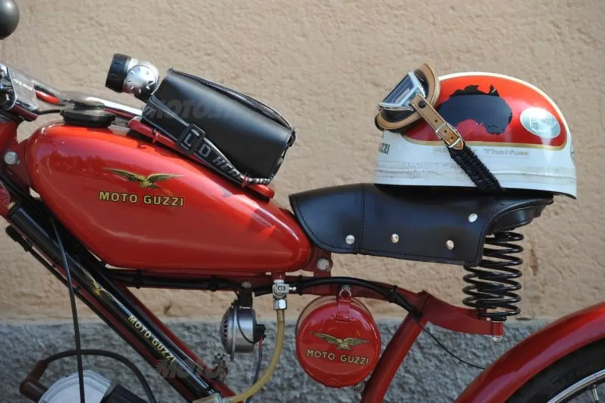 GMG 2011: oltre 20.000 a Mandello per festeggiare i 90 anni Moto Guzzi (17)