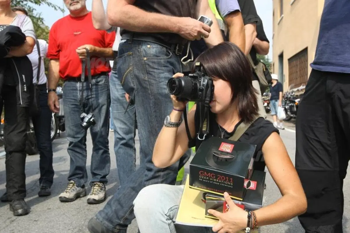 GMG 2011: oltre 20.000 a Mandello per festeggiare i 90 anni Moto Guzzi (32)
