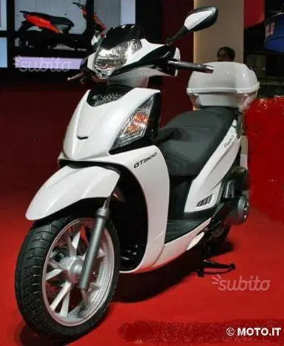 Kymco People 300i GT ABS (2010 - 17) nuova
