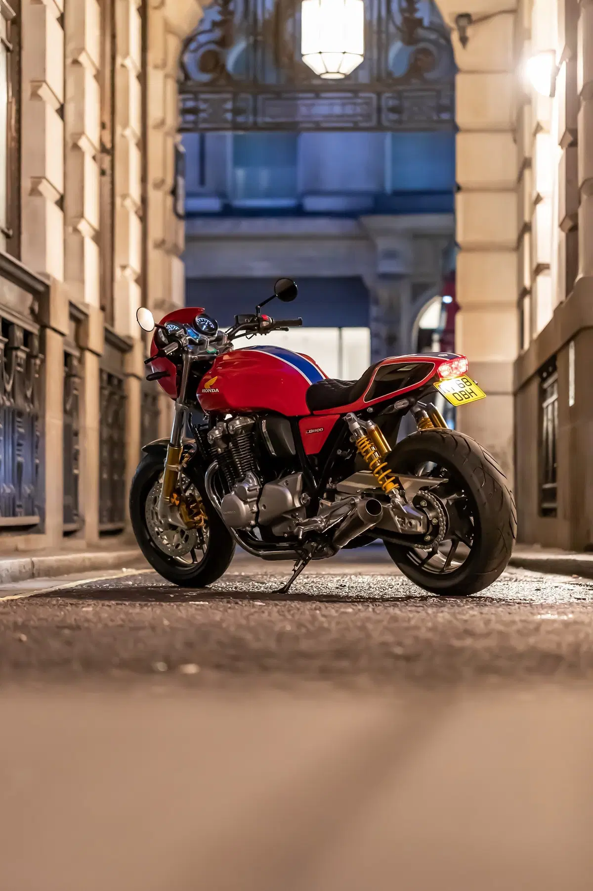Honda CB1100 RS “5Four”. Serie limitata targata UK (11)