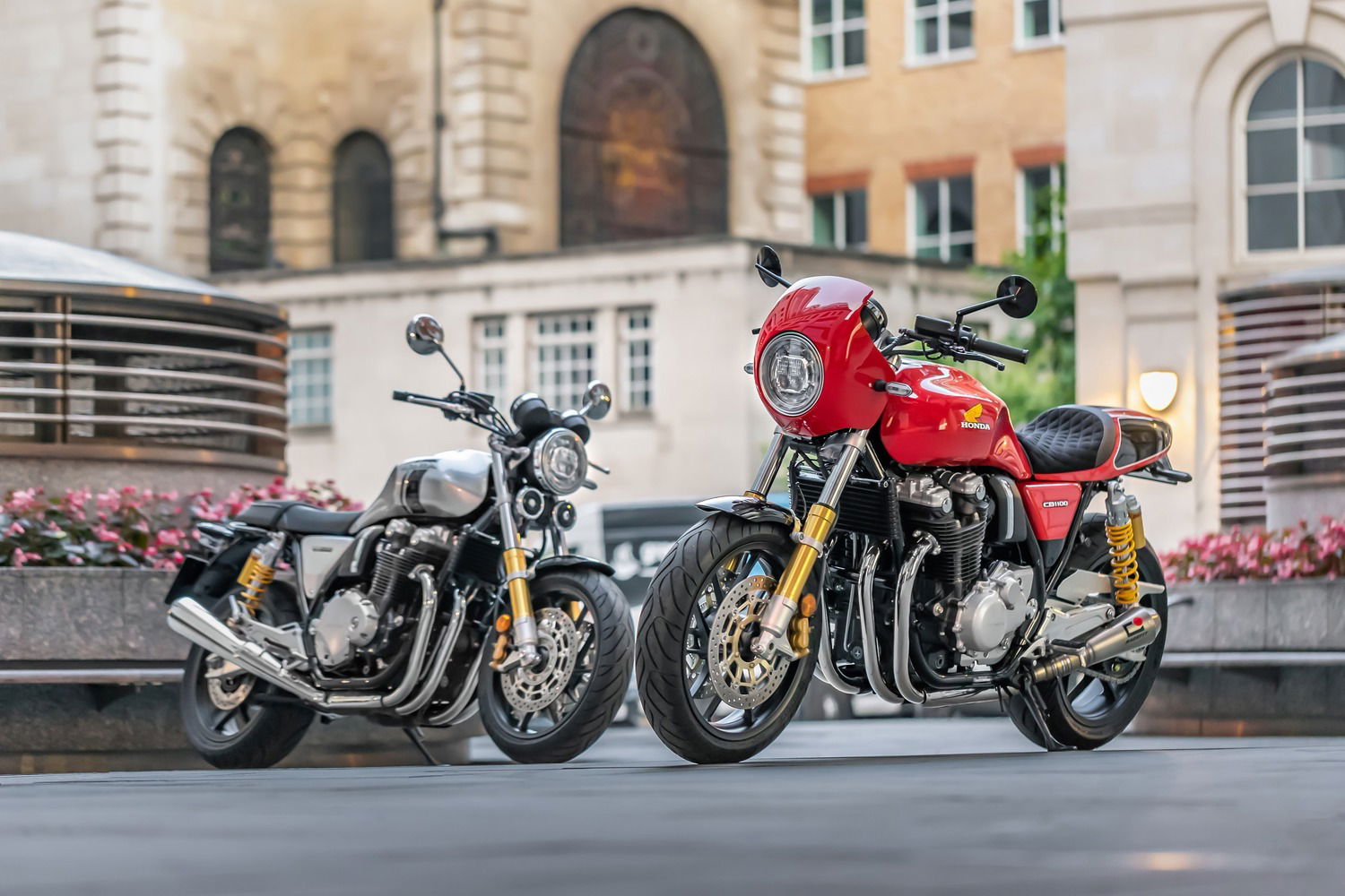 Honda CB1100 RS “5Four”. Serie limitata targata UK