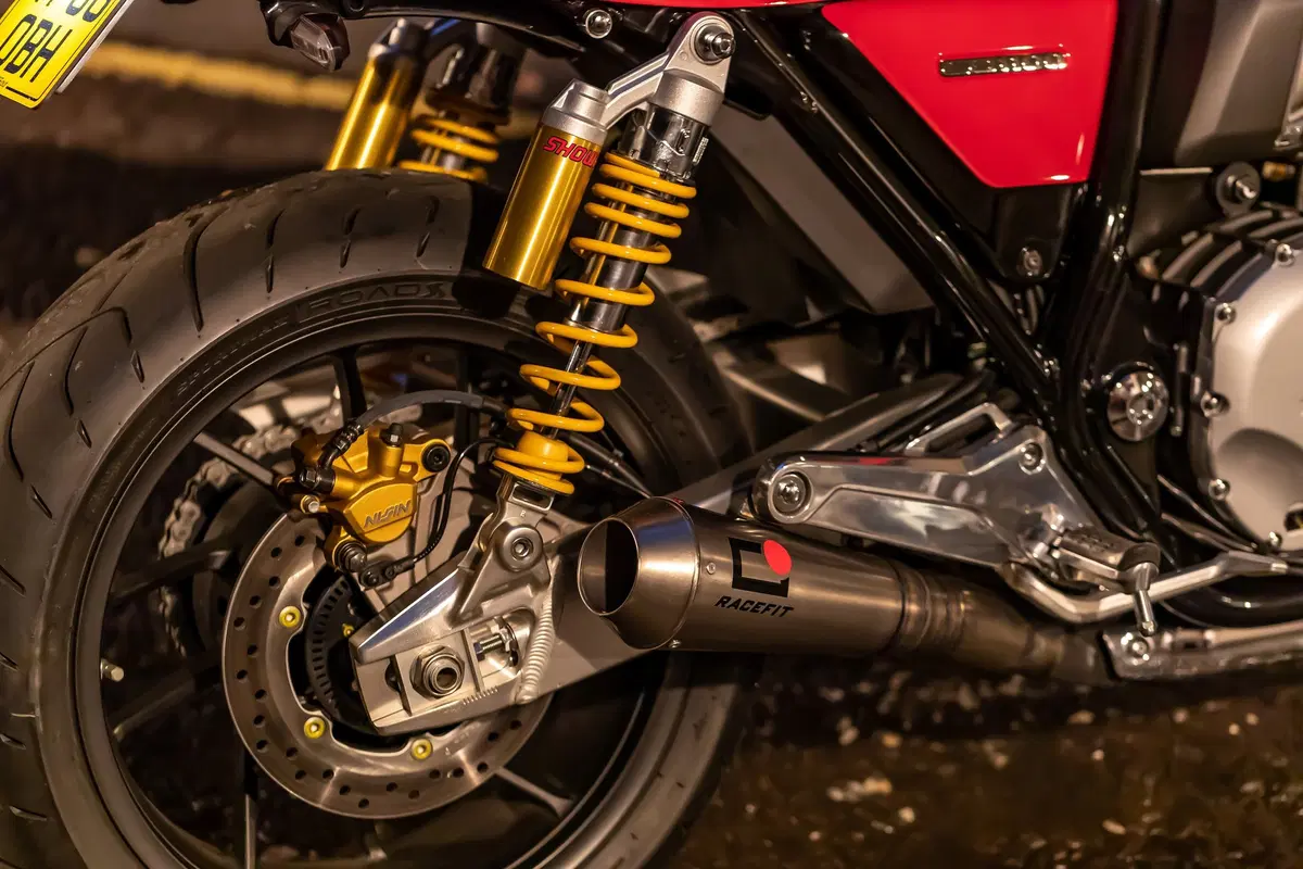 Honda CB1100 RS “5Four”. Serie limitata targata UK (18)