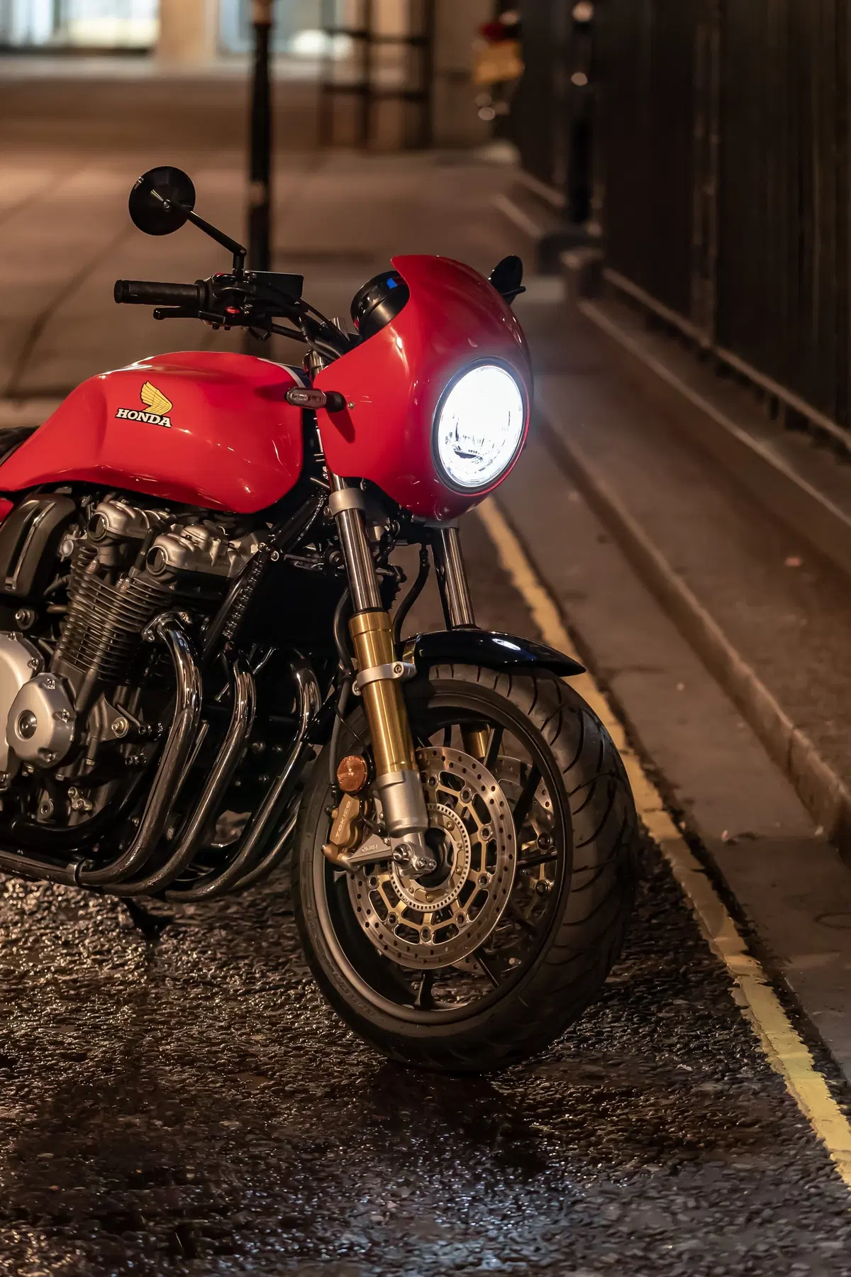 Honda CB1100 RS “5Four”. Serie limitata targata UK (19)