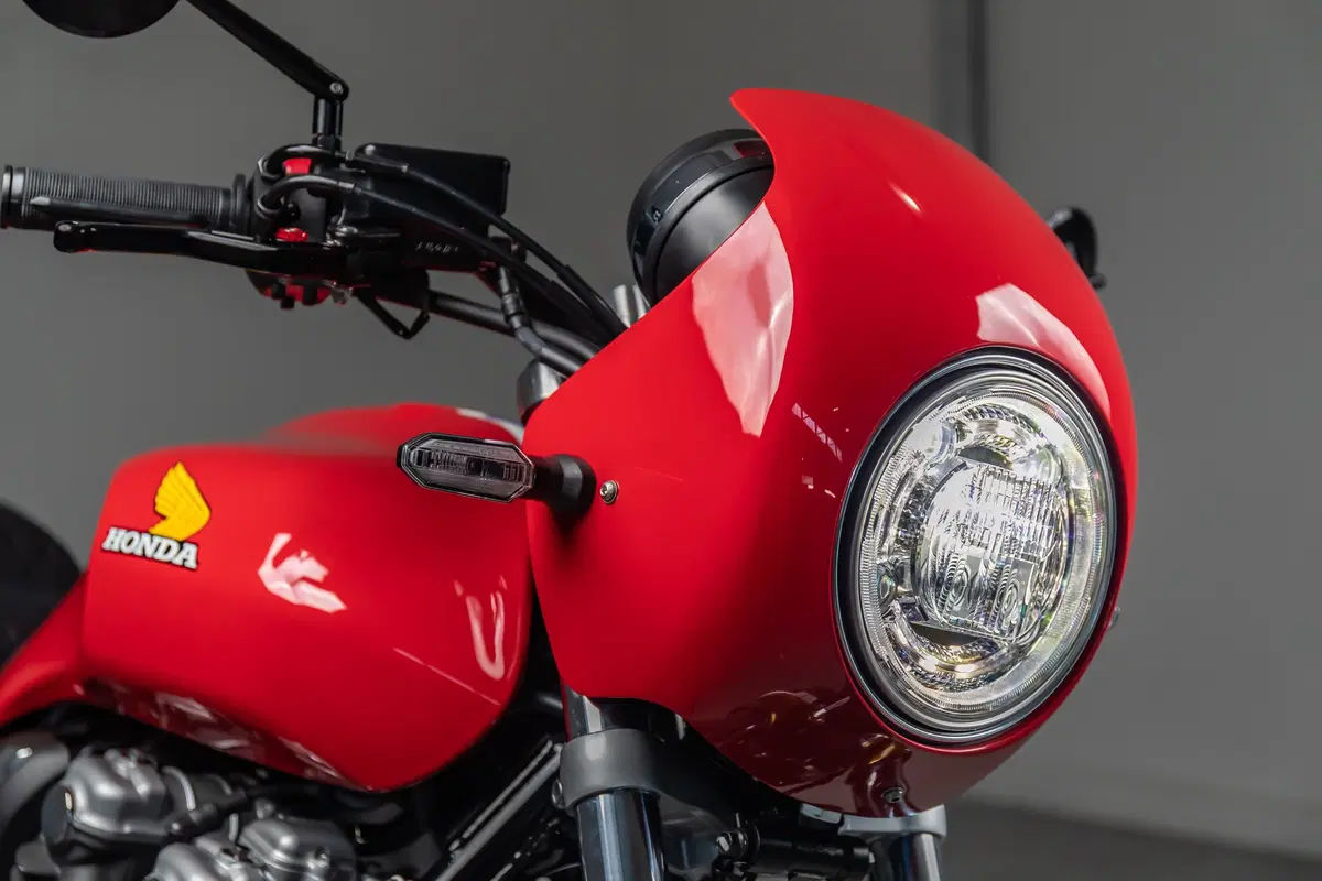 Honda CB1100 RS “5Four”. Serie limitata targata UK (3)