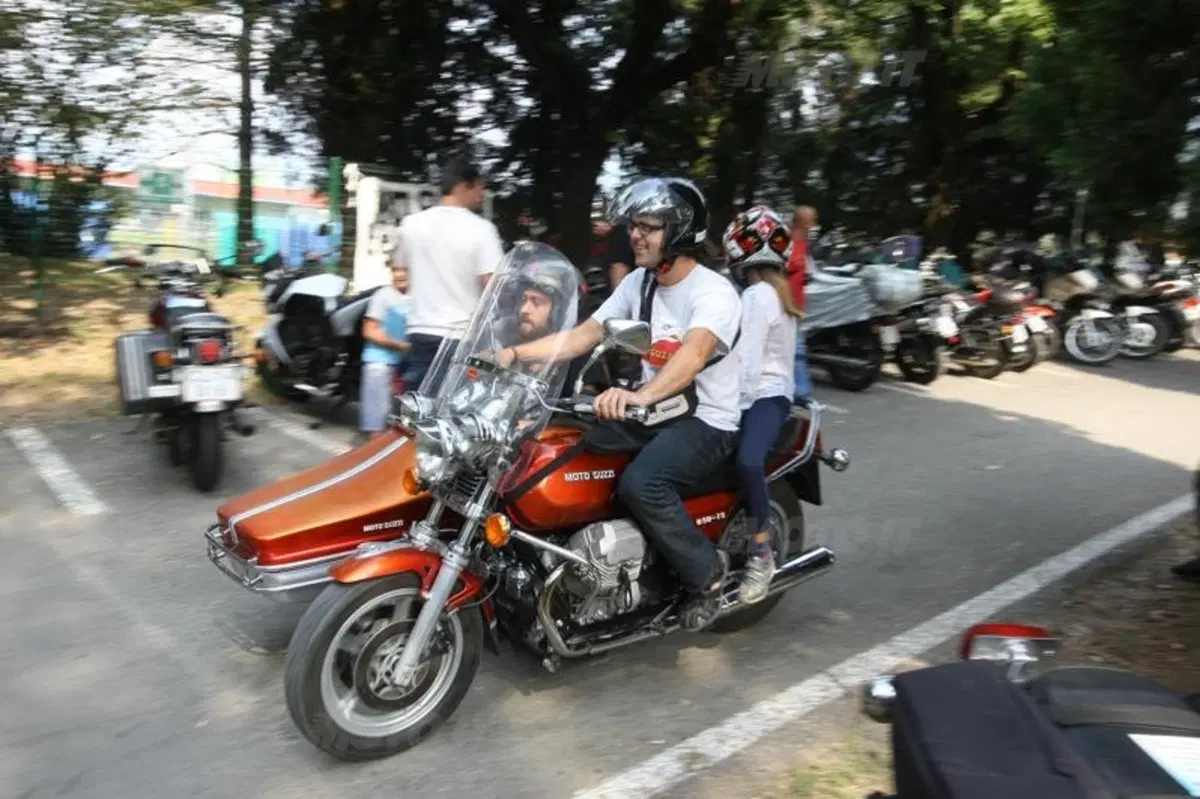 GMG 2011: oltre 20.000 a Mandello per festeggiare i 90 anni Moto Guzzi (45)