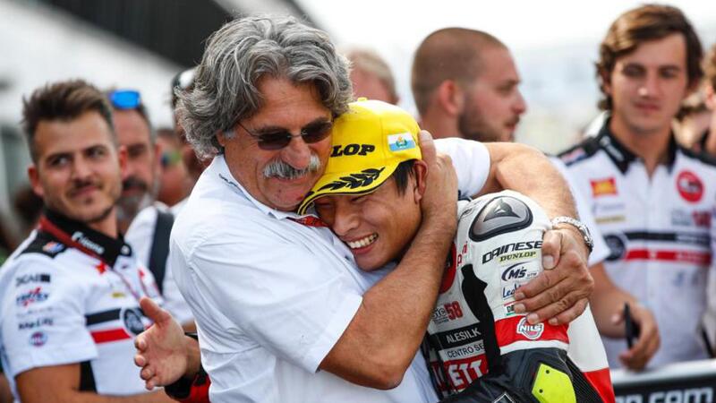 Tatsuki Suzuki con Paolo Simoncelli