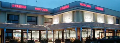 Moto 2000