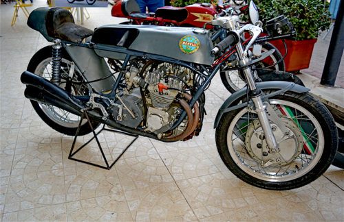 Benelli 250 GP: la quattro cilindri di Pesaro (2)