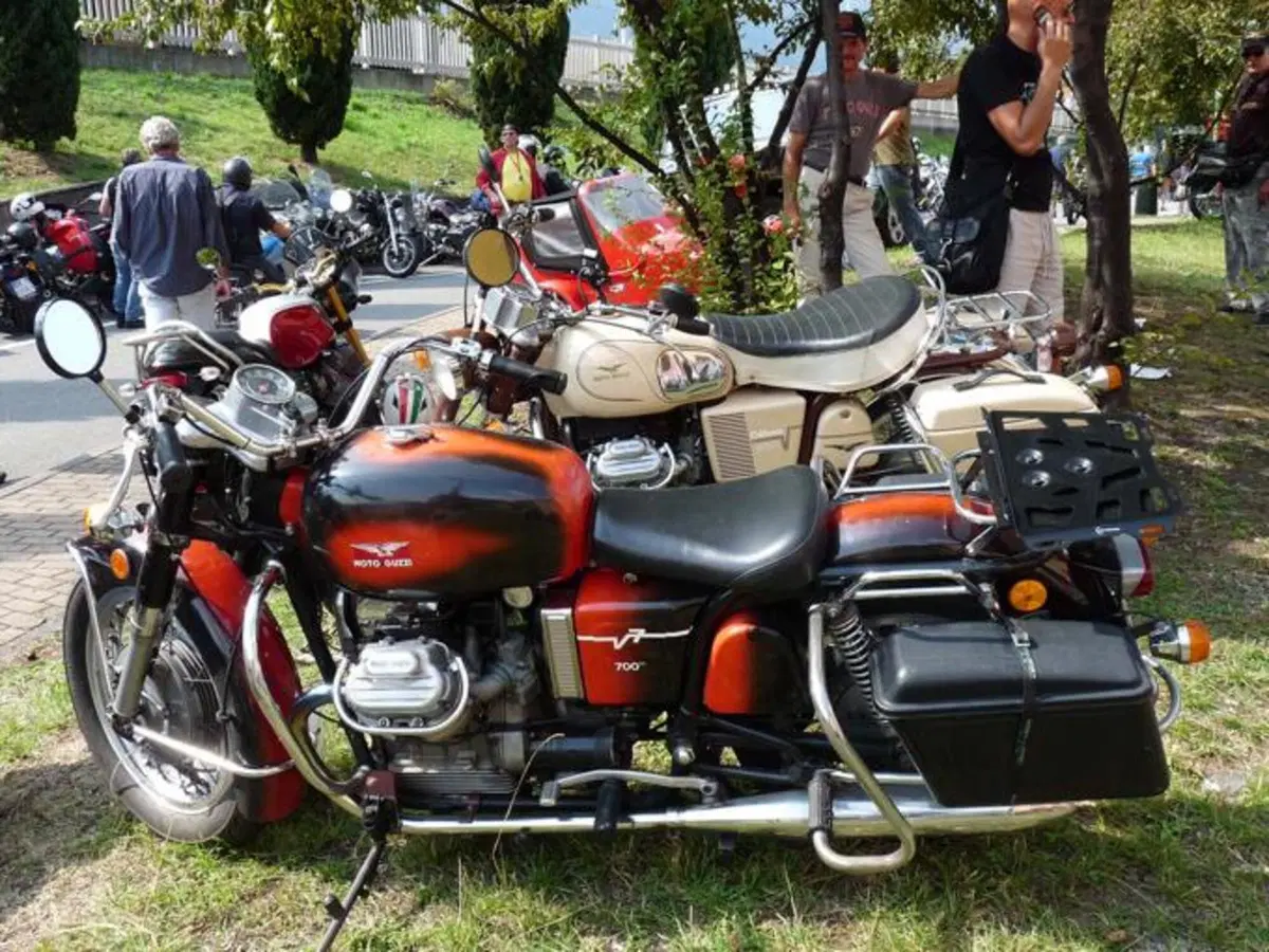 Giornate Moto Guzzi, aria di casa (11)