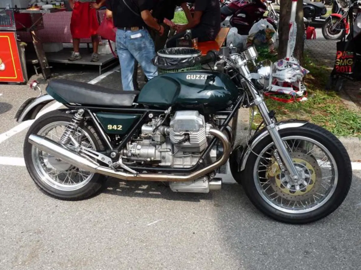 Giornate Moto Guzzi, aria di casa (13)