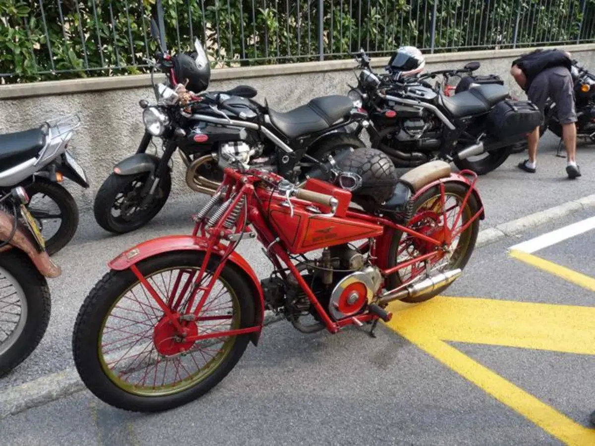 Giornate Moto Guzzi, aria di casa (32)