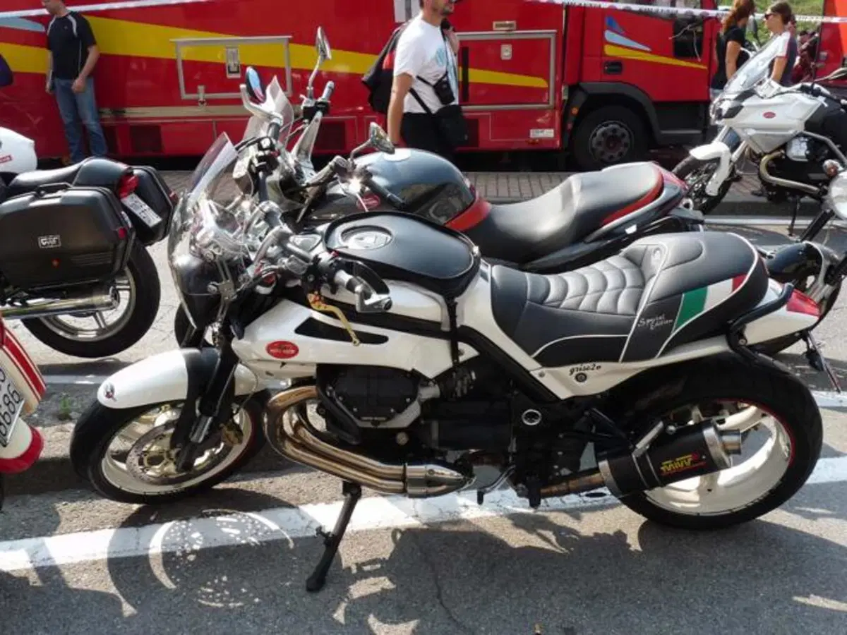 Giornate Moto Guzzi, aria di casa (41)
