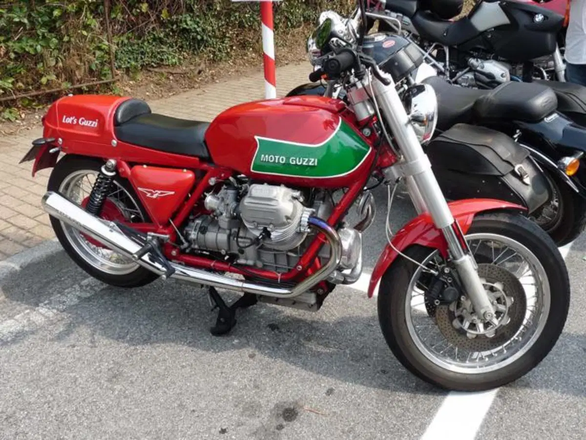 Giornate Moto Guzzi, aria di casa (51)