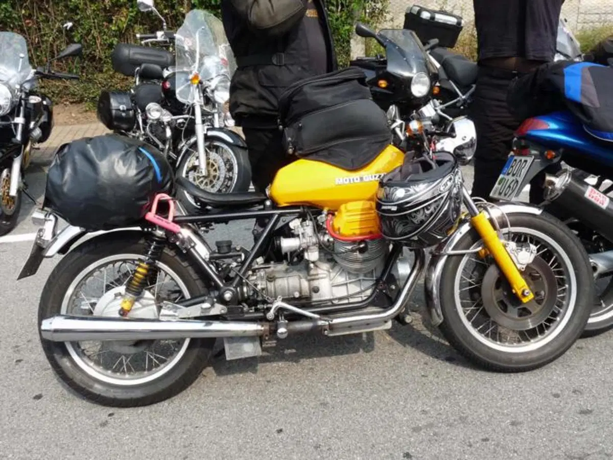 Giornate Moto Guzzi, aria di casa (62)