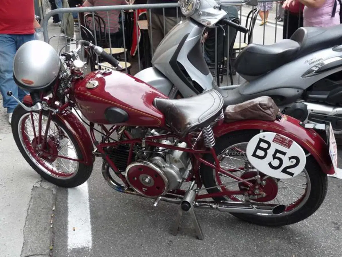 Giornate Moto Guzzi, aria di casa (70)