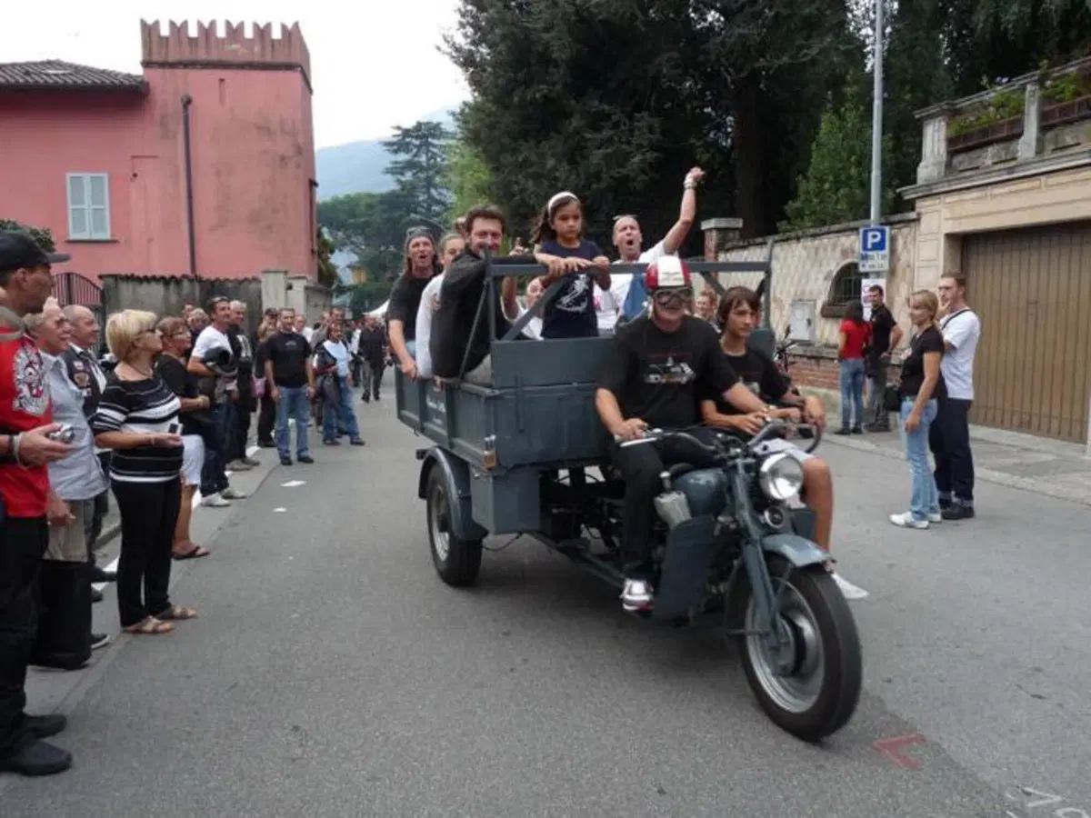 Giornate Moto Guzzi, aria di casa (76)
