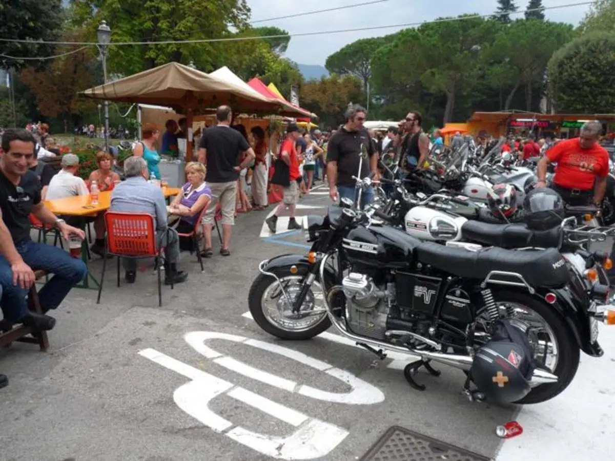 Giornate Moto Guzzi, aria di casa (83)