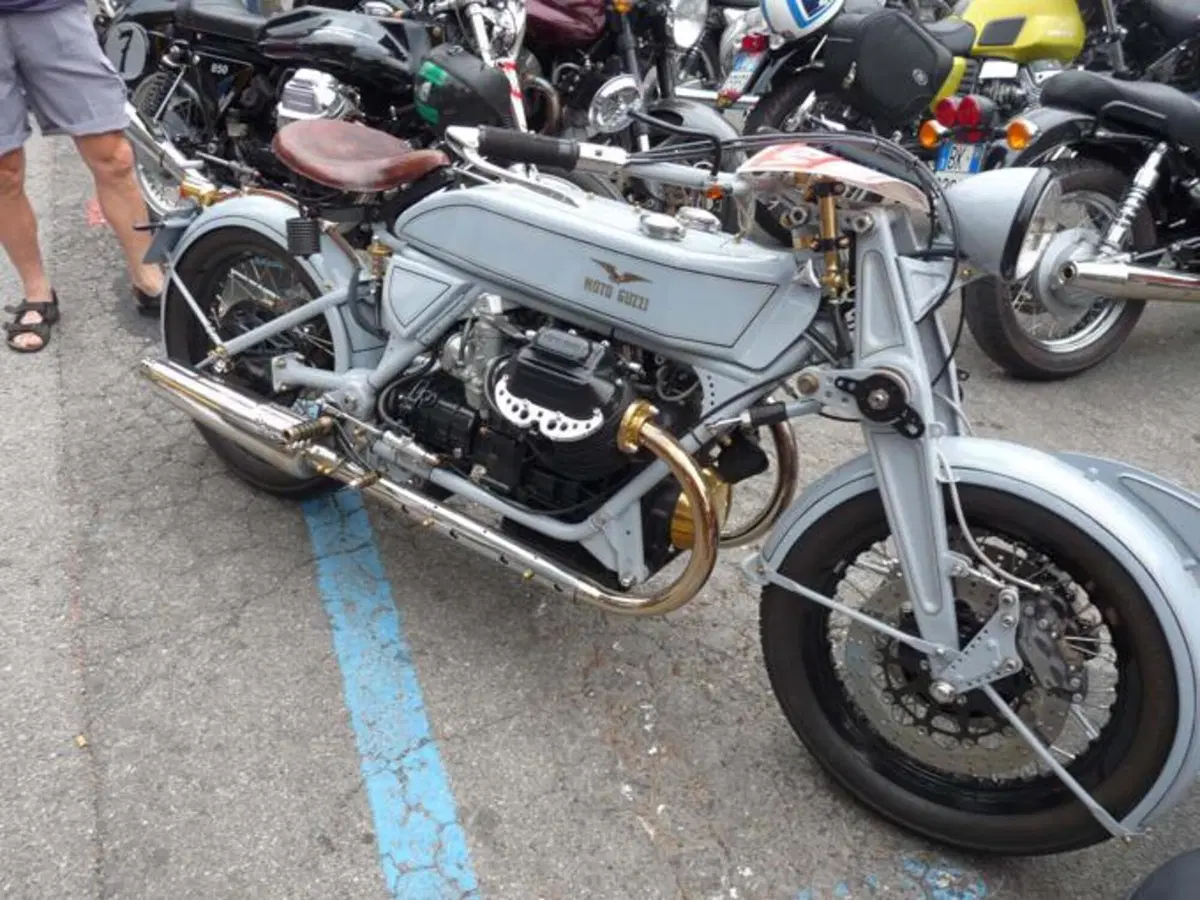 Giornate Moto Guzzi, aria di casa (86)