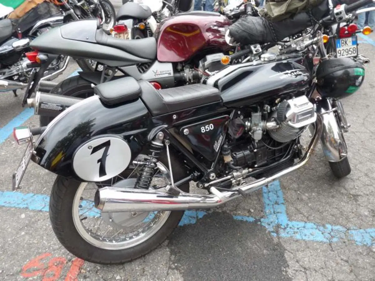 Giornate Moto Guzzi, aria di casa (87)