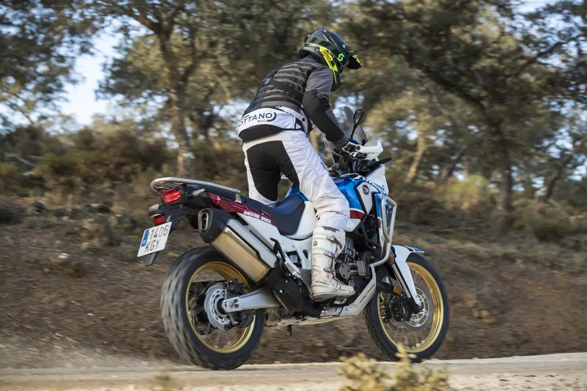 Honda Africa Twin Adventure Sports 2018 TEST OFFROAD 2a Parte (4)