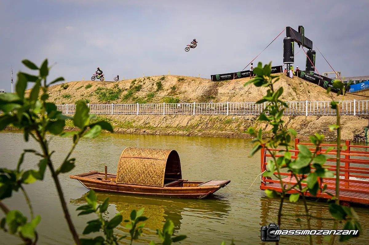Gallery MX. Le foto più belle del GP della Cina 2019 (44)